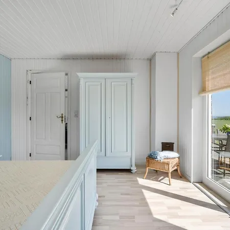 In With Wifi Hesselager