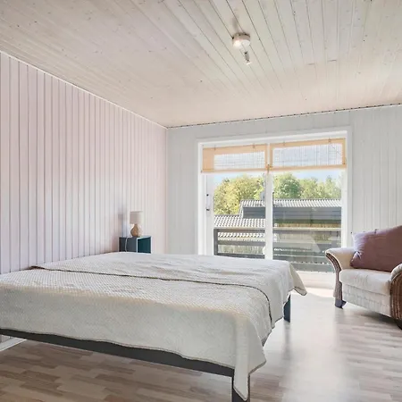 In With Wifi Hesselager