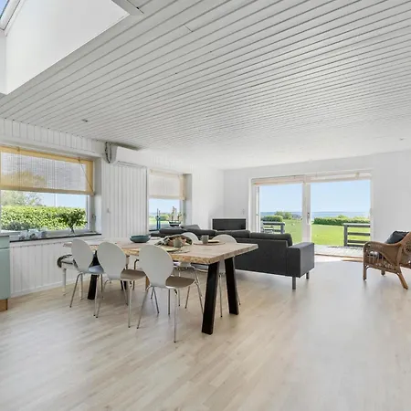 度假居 In With Wifi *